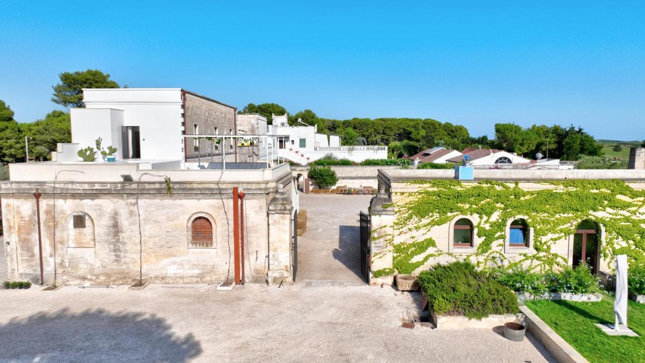 Emera Wine Resort By Raro Villas Lizzano  Buitenkant foto