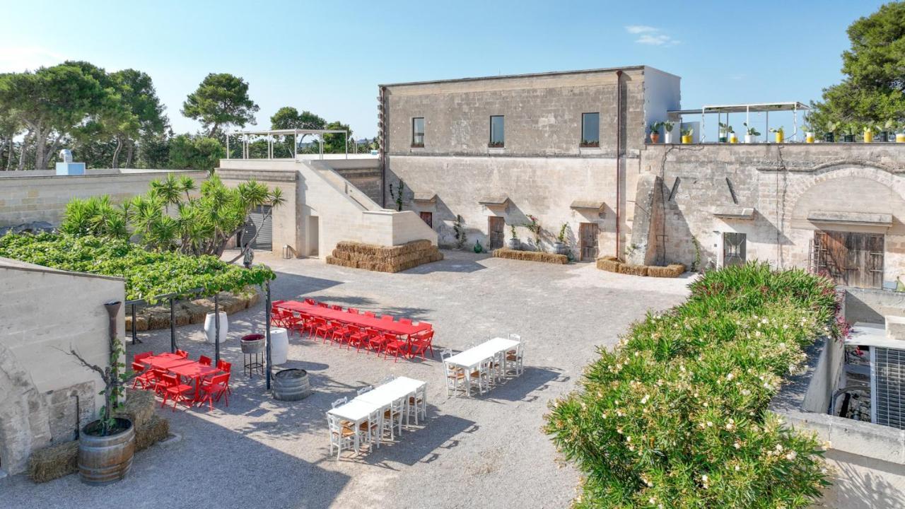 Emera Wine Resort By Raro Villas Lizzano  Buitenkant foto