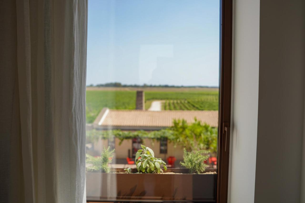 Emera Wine Resort By Raro Villas Lizzano  Buitenkant foto