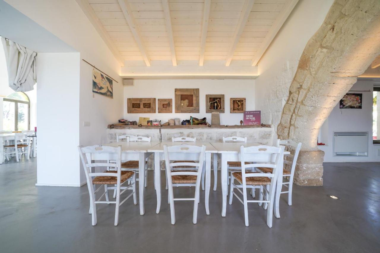 Emera Wine Resort By Raro Villas Lizzano  Buitenkant foto