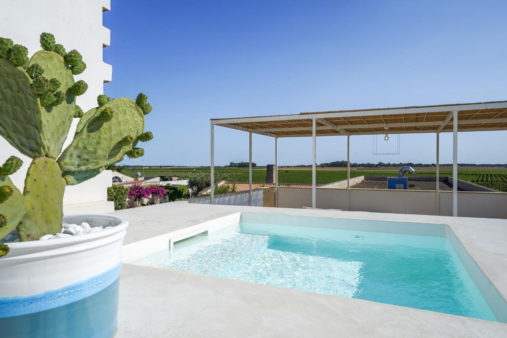 Emera Wine Resort By Raro Villas Lizzano  Buitenkant foto